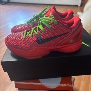 Kobe IV Protro Reverse Grinch Size 5